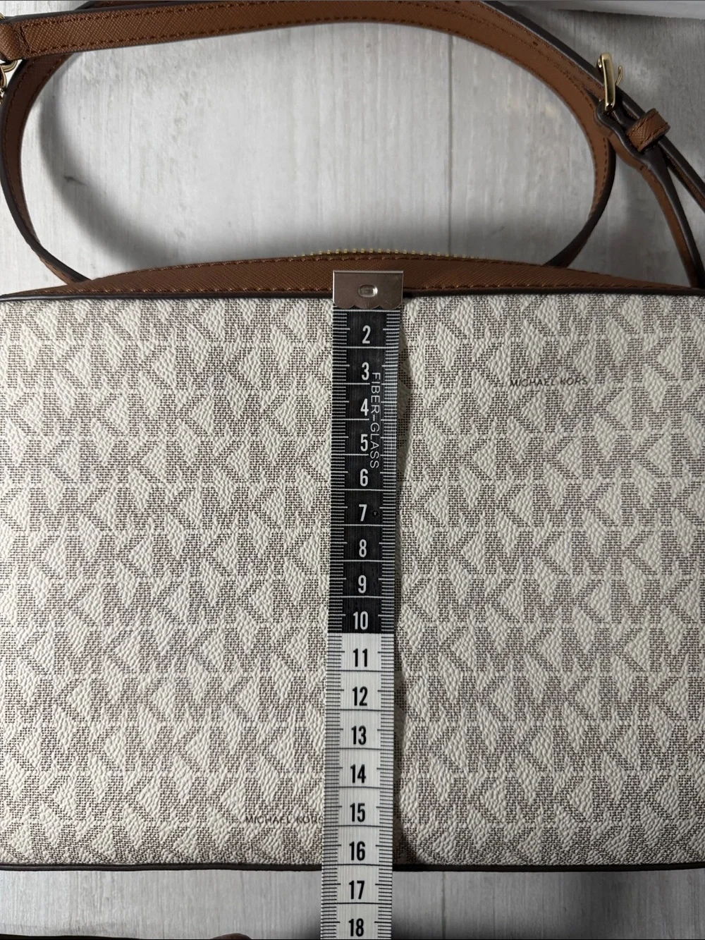 Michael Kors Beige Logo Crossbody with Tan Leather & Gold Chain - Picture 9 of 12